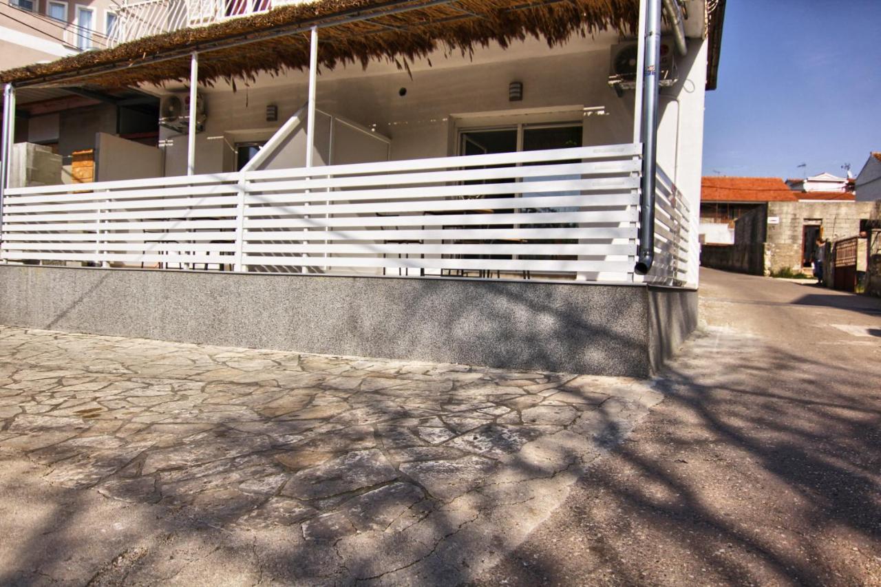 Rooms Dragica Pakostane Bagian luar foto